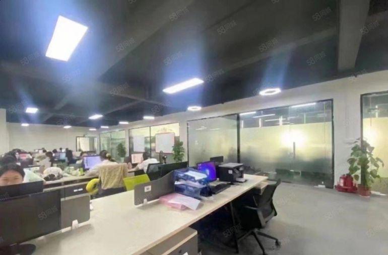 观澜地铁口精装修300至800平厂房出租研发办公电商仓库出租