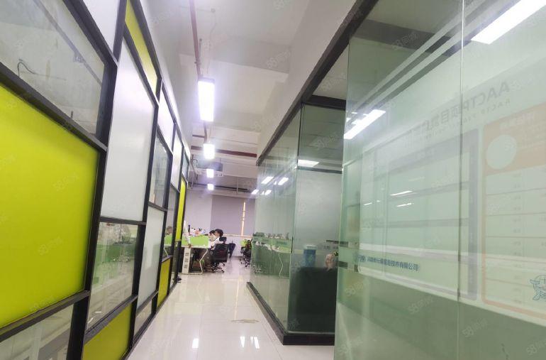 油松原房东新出一楼1800平方精装修适合电商仓库研发展厅红本