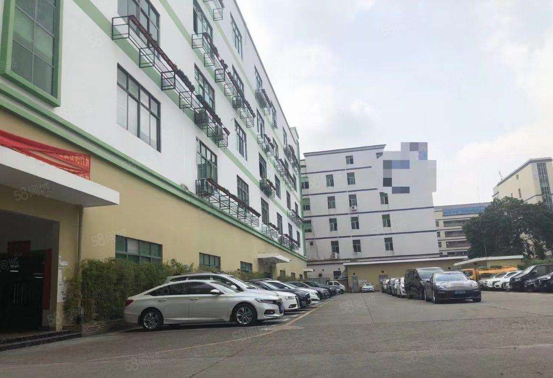 观澜樟坑径新出带办公室装修厂房楼上两层出租单层面积2950平