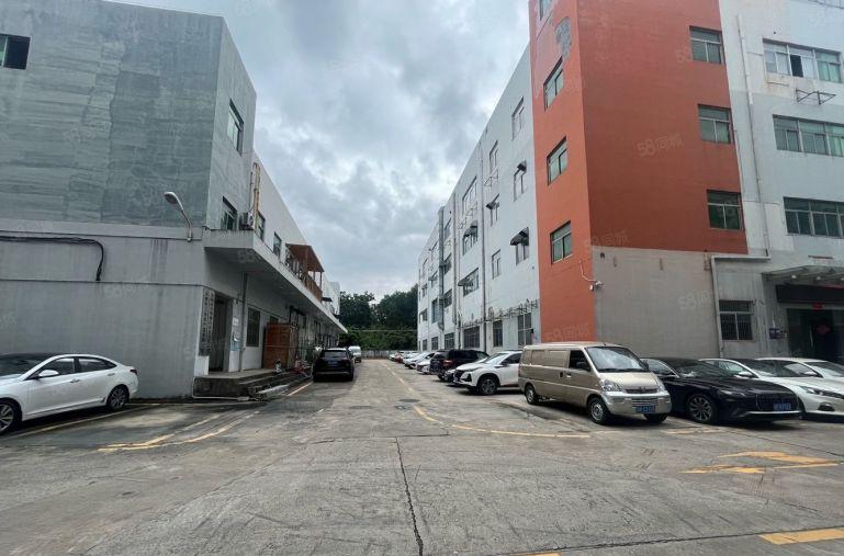 龙华民治地铁口厂房出租2000平，行业无限制可办环评