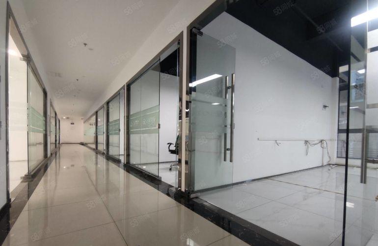 龙华地铁200米原房东3145平精装修配齐家私空调带办公隔间