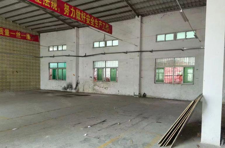 龙华元芬地铁口一楼独院厂房出租2300平