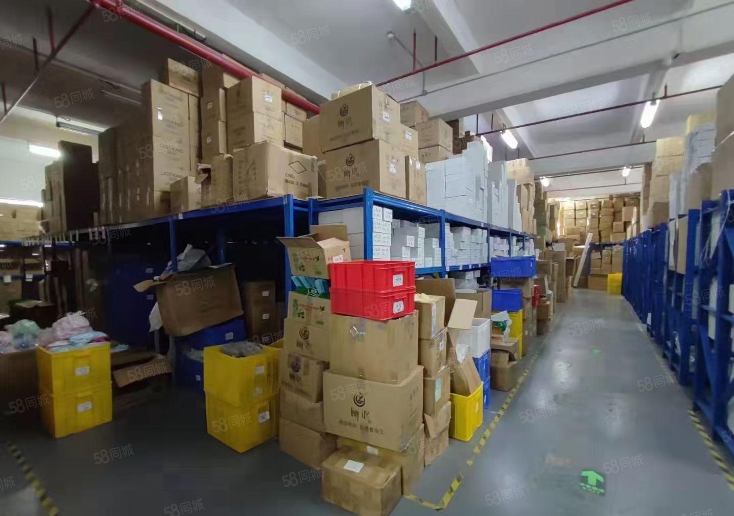 龙华观澜龙观快速旁新出一楼标准厂房出租1200平水电齐全。