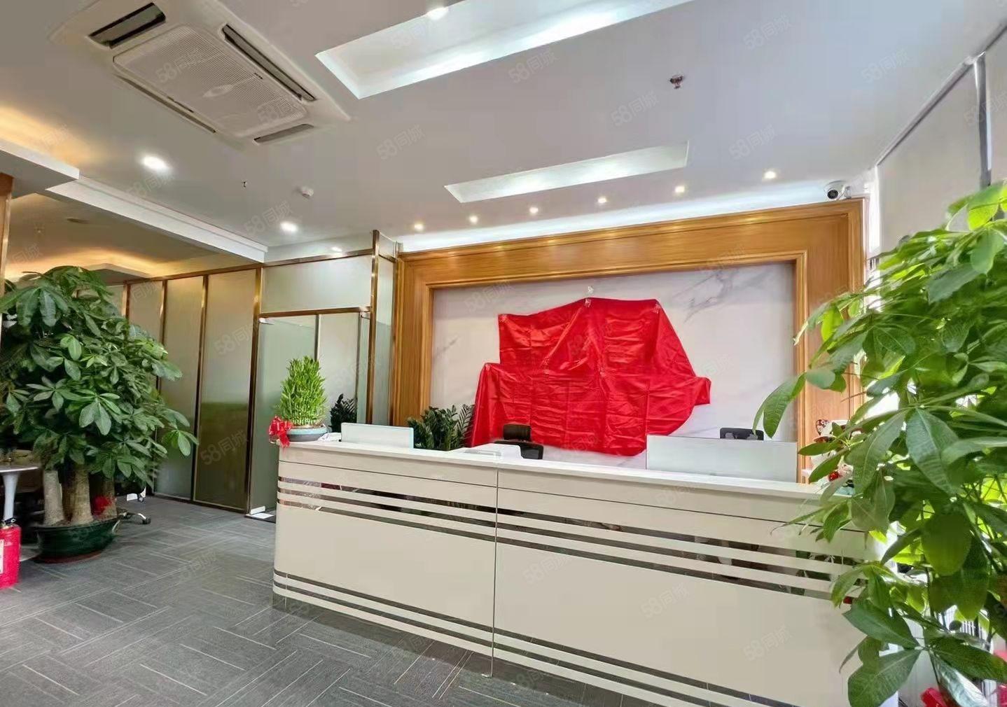 龙华大浪元芬地铁站676平精装写字楼出租带家私