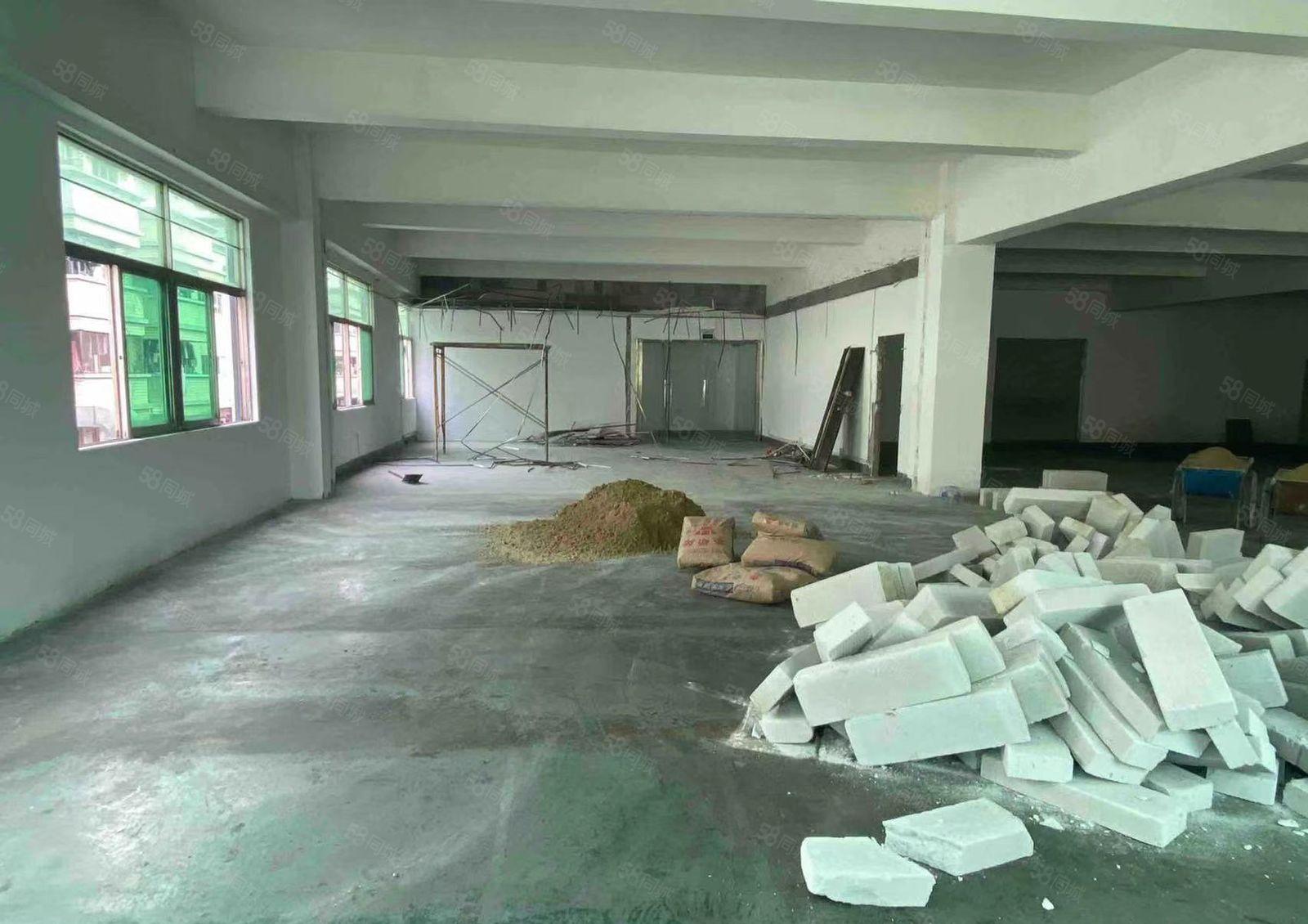 宝安石岩裕龙大厦附近400平