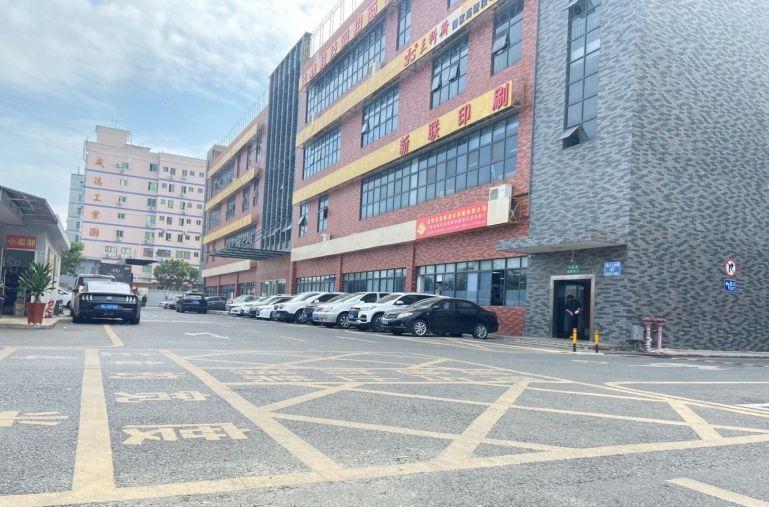 龙华大浪原房东独门独院红本厂房出租5000平可分租仓库招租转