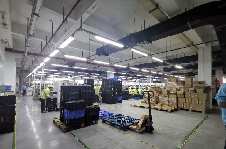 100平起龙华清湖地铁附近原房东工业园带精装修办公室厂房出租