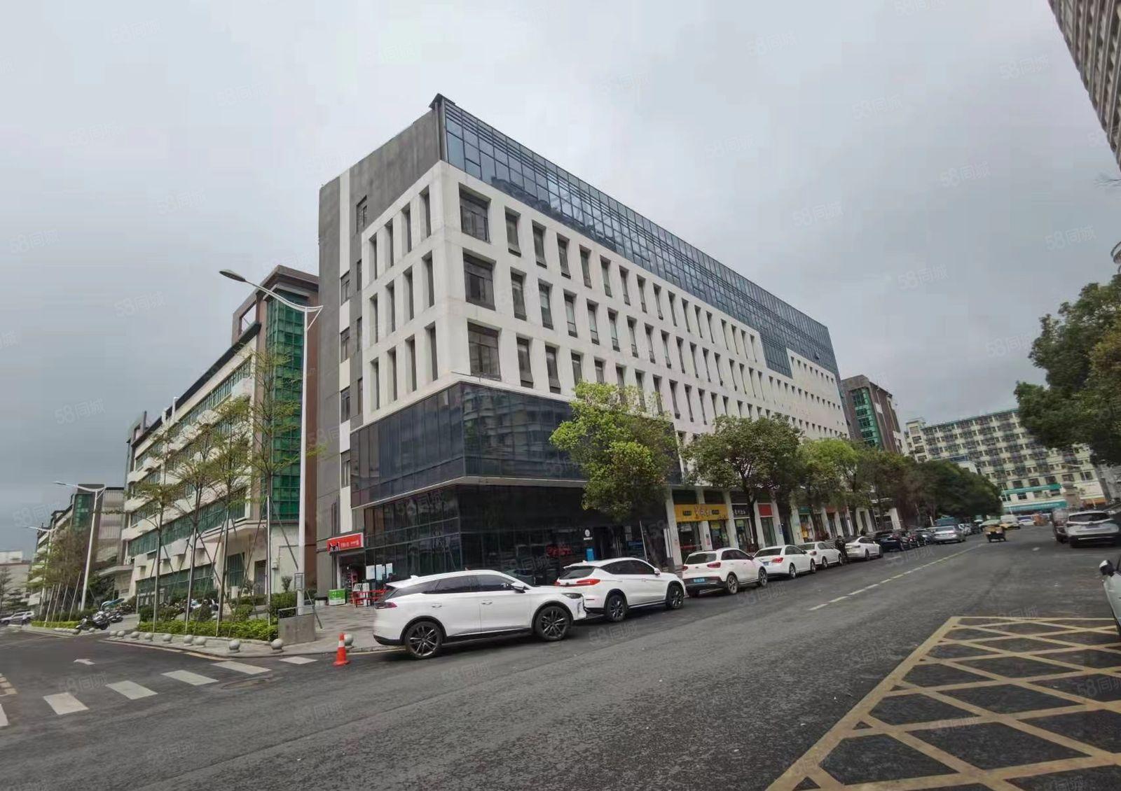 龙华清湖地铁口工业园原房东红本独院厂房出租可环评一楼电商物流