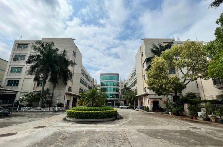 观澜樟坑径原房东楼上精装修1200平厂房仓库出租可办环评