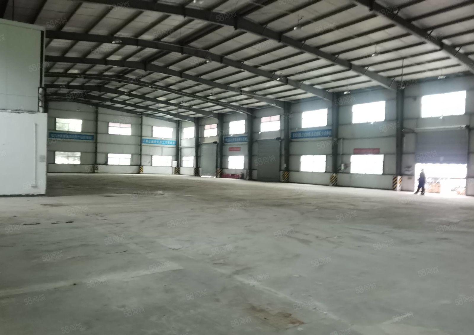 龙华清湖附近 面积2200平 层高8.5 适合做羽毛球等体育