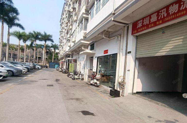 龙华元芬地铁口附近一楼160平 水电齐全