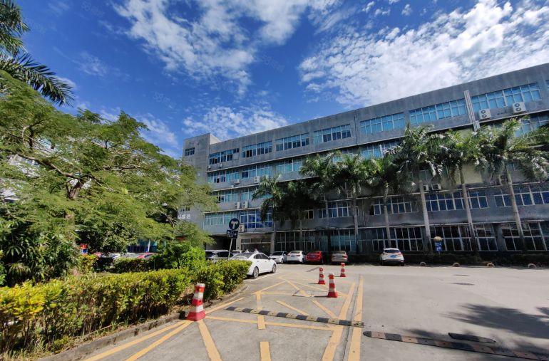 龙华大浪原房东工业园楼上1200平带装修前台厂房出租 可分租