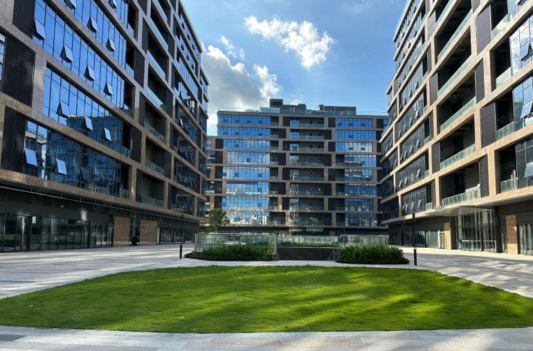 观澜快速路旁200平起租10万平方工业园精装修红本厂房办公等