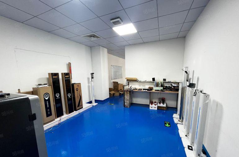 龙华元芬地铁口楼上300平精装修办公室厂房仓库出租大小分租