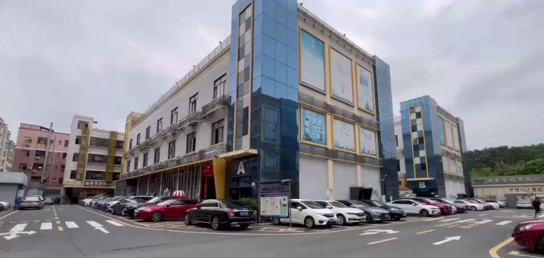 水电齐全 龙华油松科技园楼上精装300平带装修办公室厂房出租