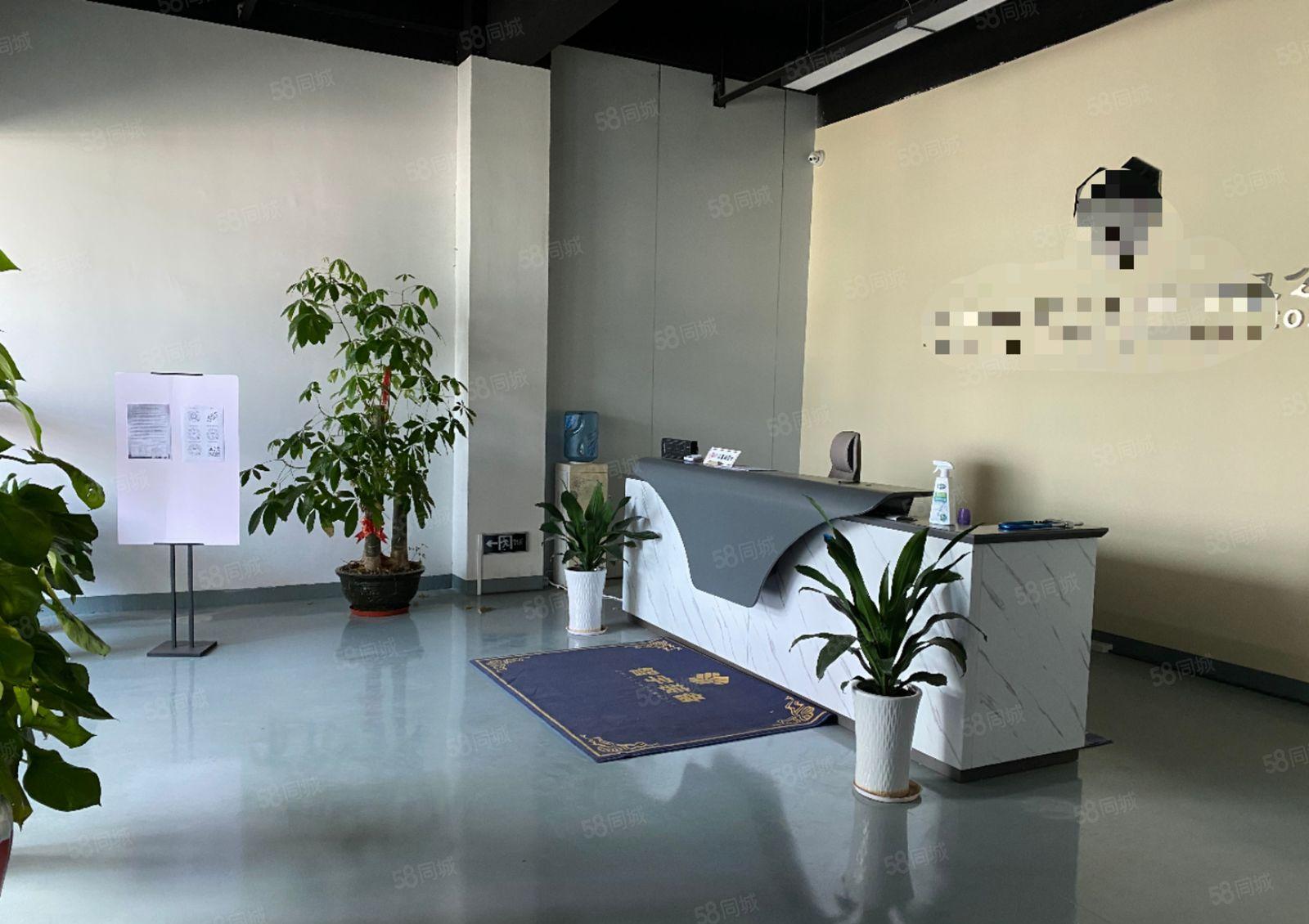 龙华观澜福民独院楼上1100平精装修无尘车间配套齐全厂房出租