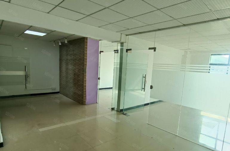 龙华油松精装修厂房120平 2加1格局