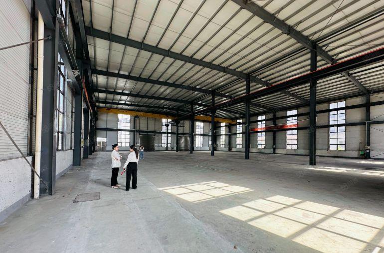 龙华清湖3000平8米层高独院钢结构厂房出租可分租