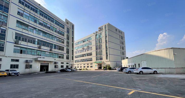 龙华观澜大型厂房园区空地大可进挂车300起红本原房东直租