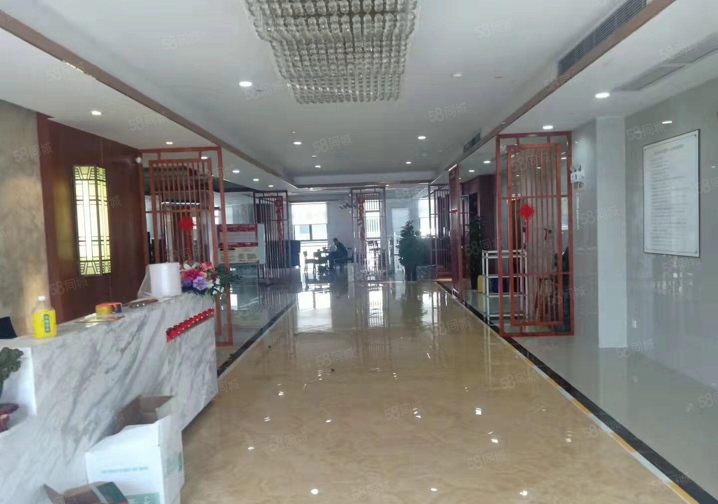 龙华大浪商业中心新出原房东独门独院6500平带装修厂房出租