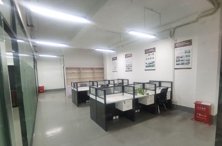 龙华清湖北地铁站附近3楼600平42精装修厂房出租