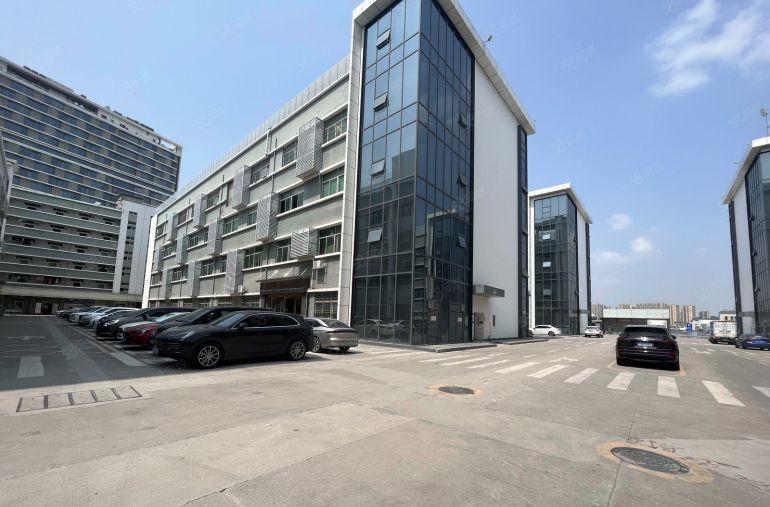 龙华清湖北地铁口楼上300平精装修办公室仓库厂房出租