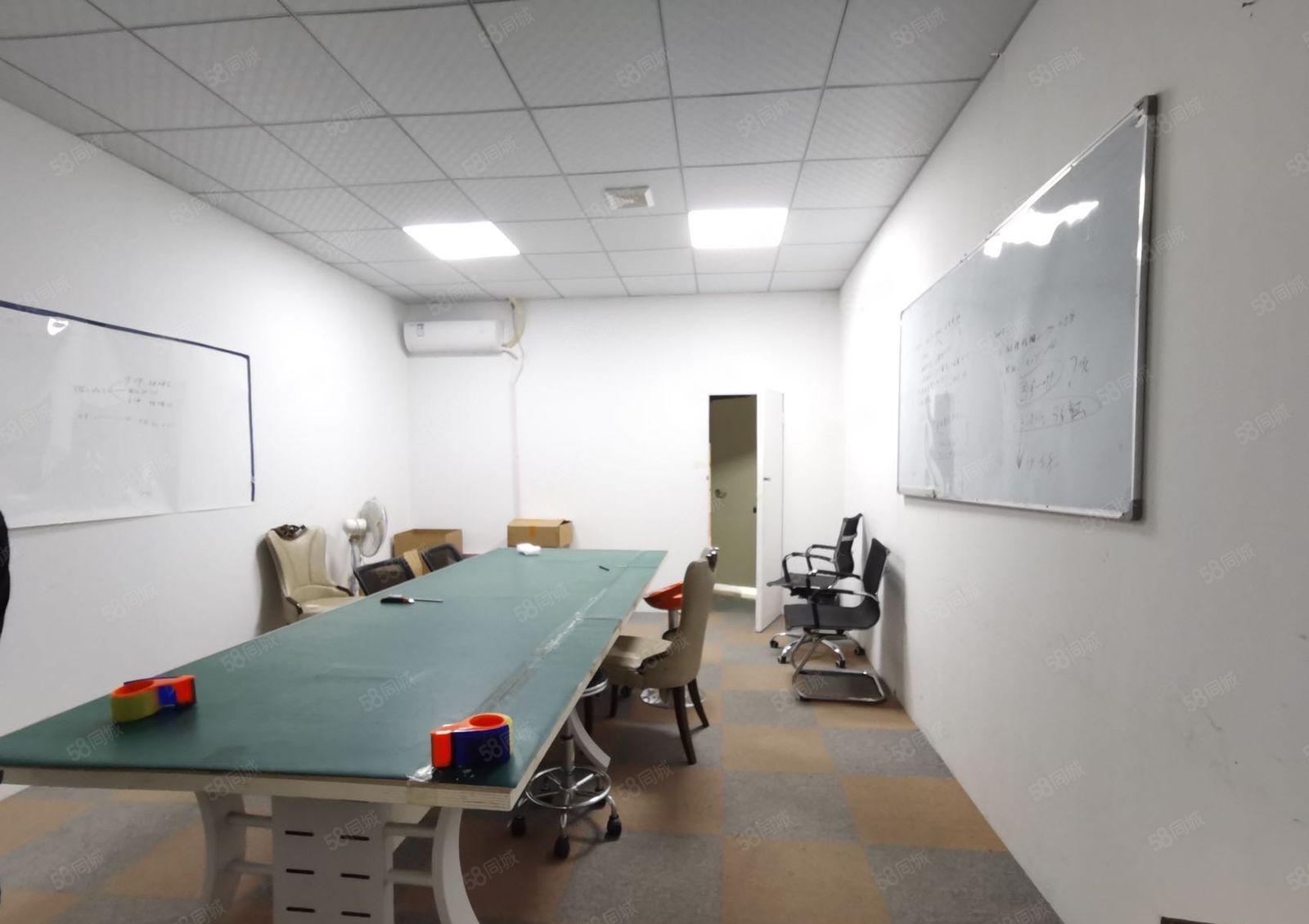 观澜松元原房东楼上750平带前台办公室装修无转让费面积实在