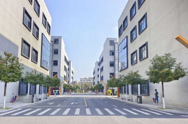 龙华大浪原房东厂房出租500至4000平方红本实际面积出租