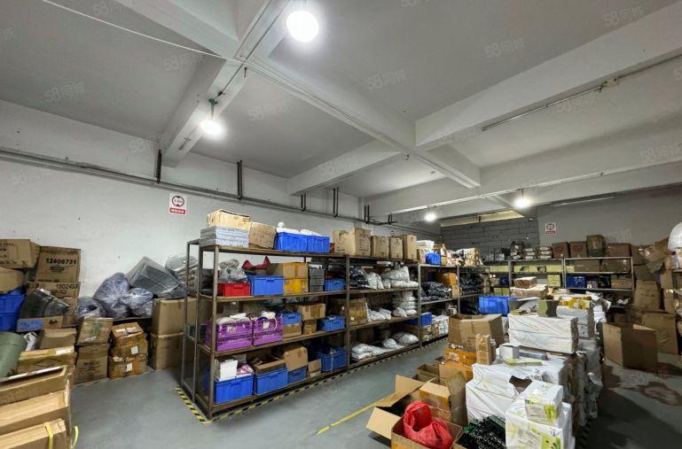 龙华大浪楼上460平厂房出租 现成格局仓库办公室生产