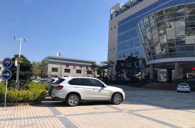 实际面积出租元芬原房东科技园新出楼上1500平方红本厂房出租