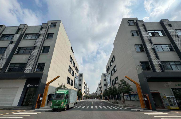 龙华油松电商园厂房出租500平起一楼仓库出租精装办公出租