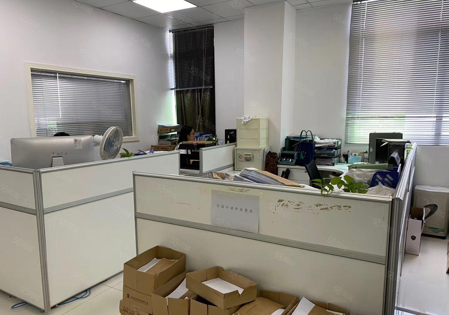 龙华清湖楼上1000平精装修厂房出租 500平可分租低价出租