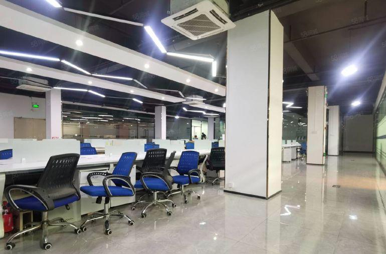 60平起分龙华清湖北地铁口5000平带精装办公室仓库厂房出租