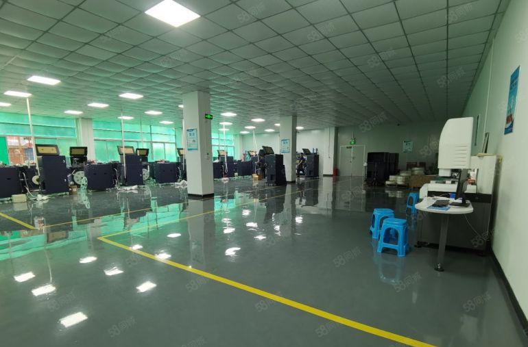 1100平精装标准厂房，龙华地铁附近，原房东直租，9成使用率