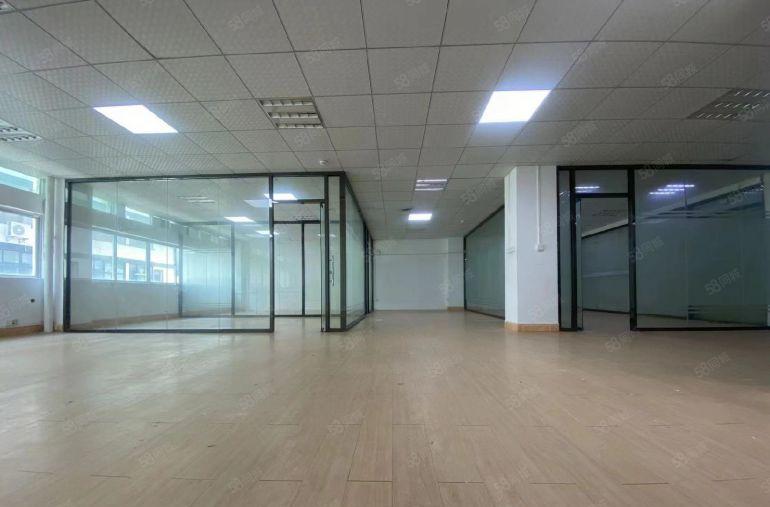 龙华大浪南路附近4楼380平三加一格局，精装修