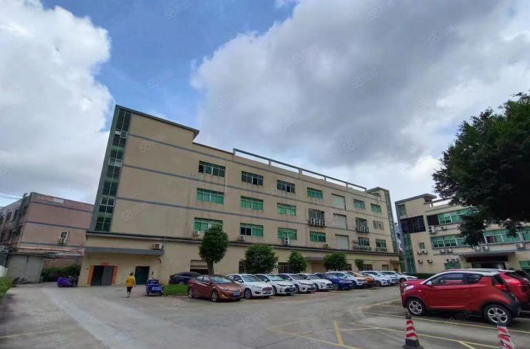 观澜大水坑无尘车间出租，面积550平米现成装修无转让费