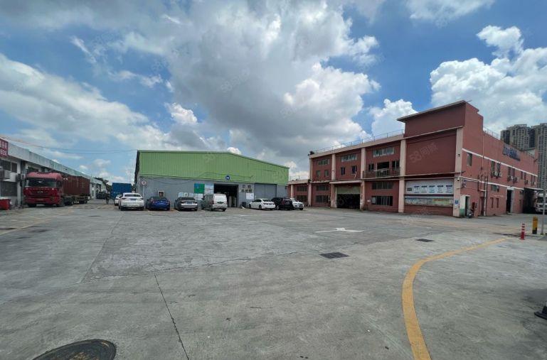 龙华清湖 高速路口30块的一楼仓库厂房低价出租公摊小