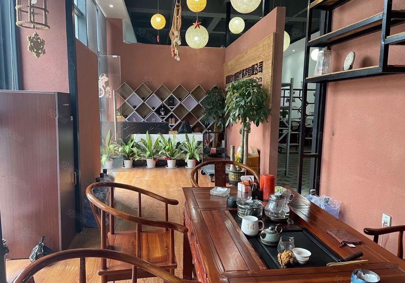 龙华大浪新出1楼350平精装厂房出租