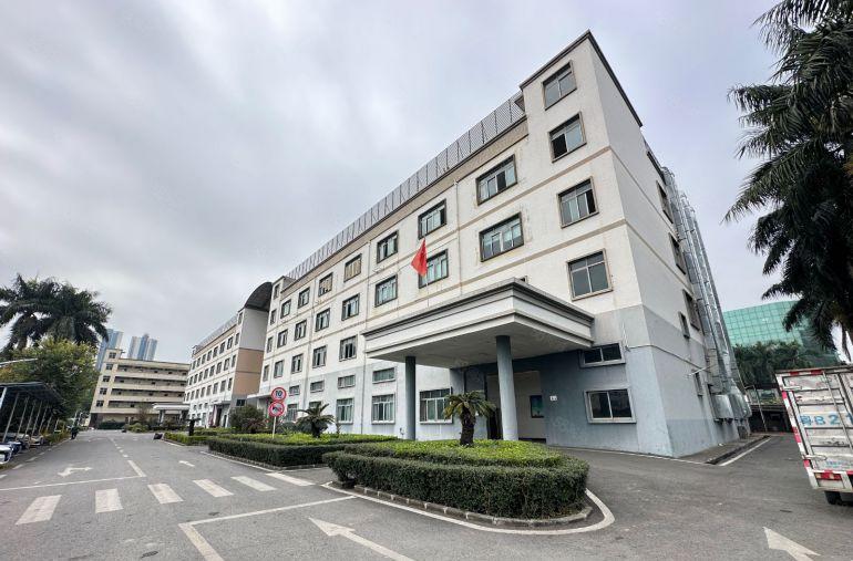 观澜牛湖地铁口23000平原房东花园式独院红本厂房出租分租