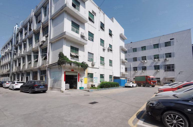 观澜福民茜坑地铁站附近800平米厂房出租，带装修水电齐全