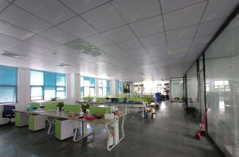 观澜章阁大型园区楼上1500平整层精装修厂房仓库出租交通方便