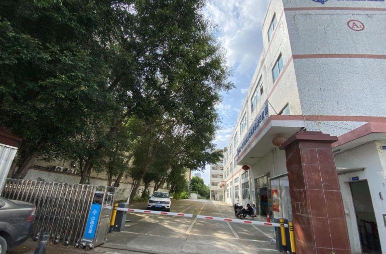 龙华民治地铁口独门独院原房东5000平一楼办公室厂房仓库出租