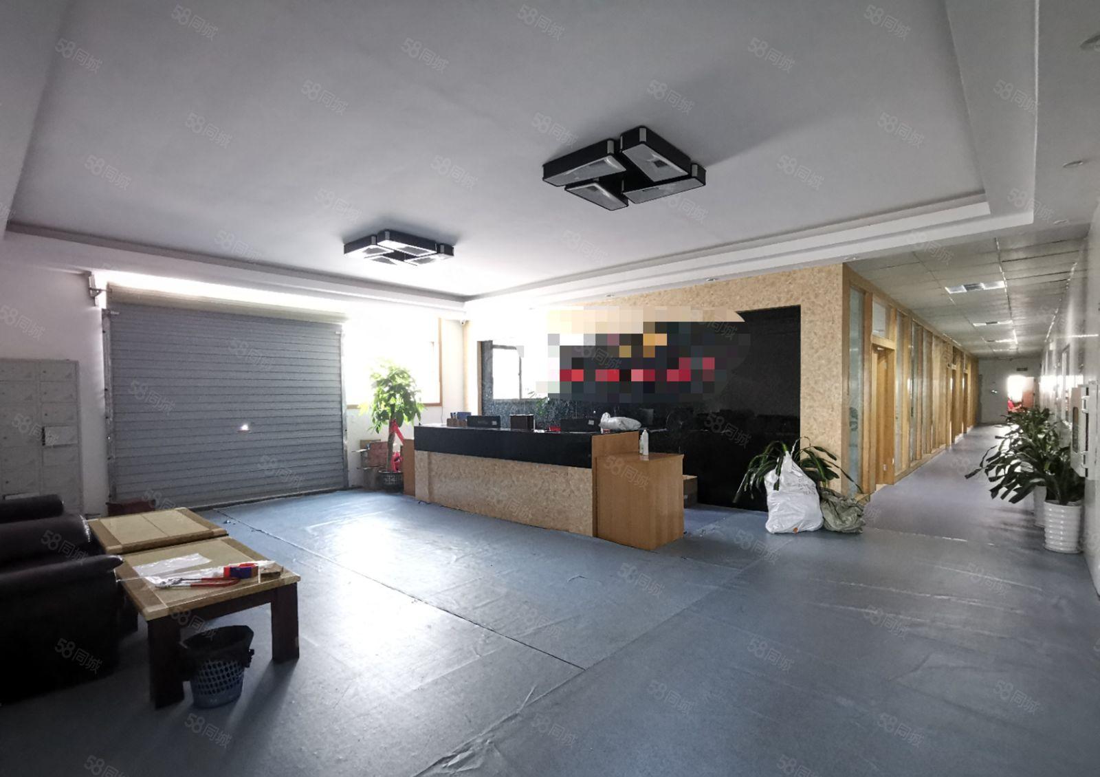 大浪主干道独院厂房楼上整层1600平全新地平漆带装修出租