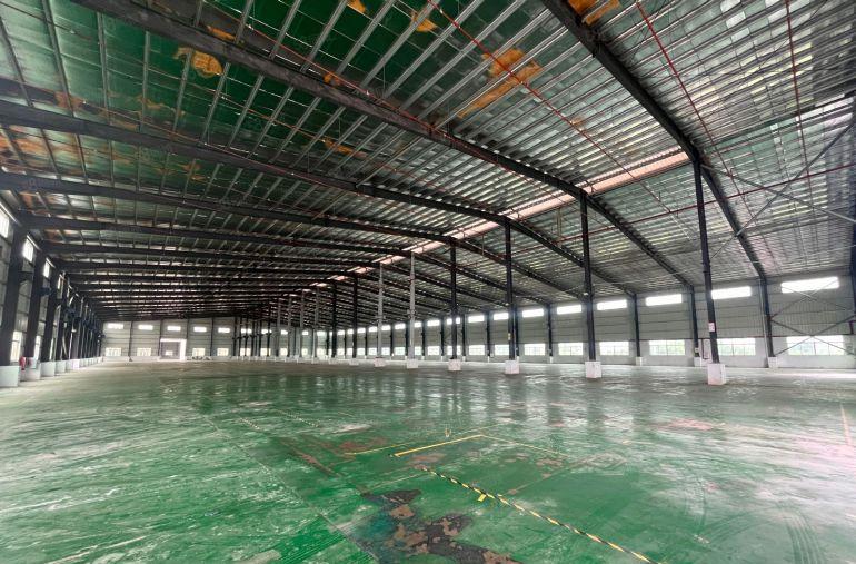 临莞沥林原房东独门独院钢构10000平300平起分高度11米