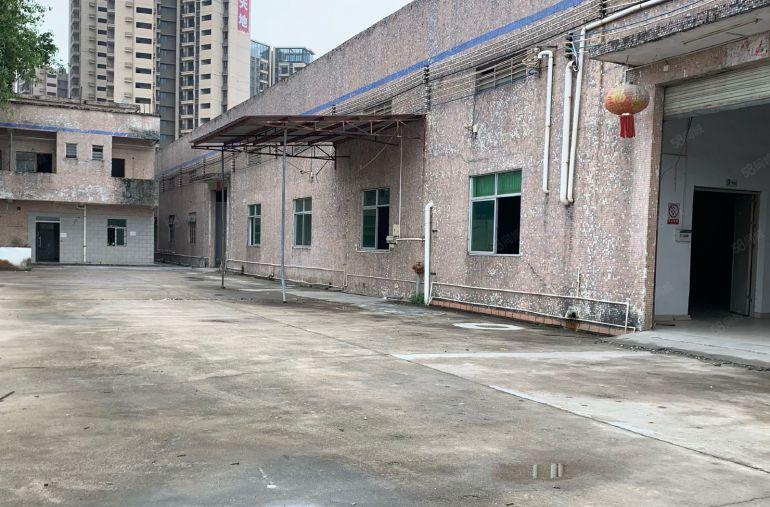 陈江1800平10元小独院出租