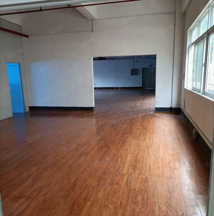 仲恺标准厂房700平出租带装修可以分租