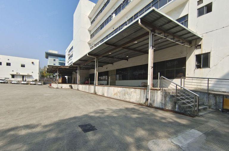 龙岗宝龙原房东大型科技园3万平带红本厂房低价出租！大小分租