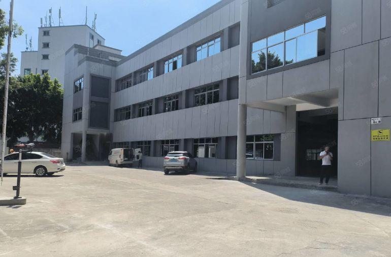 平湖辅城坳新出7800平方独院厂房出租可分租交通方便能办环评