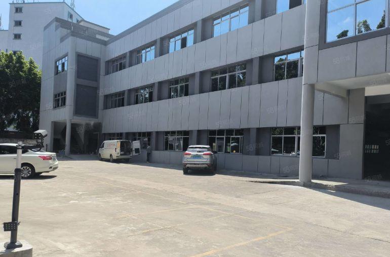 可分租平湖辅城坳新出7800平方独院厂房出租交通方便能办环评