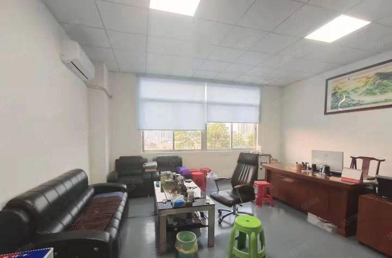 龙岗中心城新出楼上1000平办公室仓库厂房出租